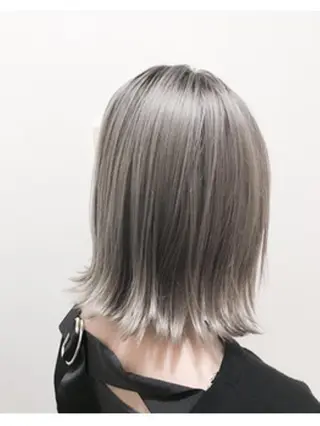 ショート カラー 土谷 敦郎のヘアスタイル