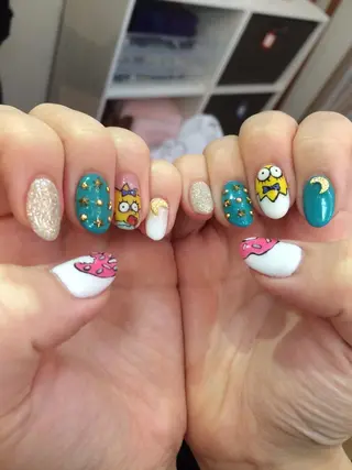 ネイル nail atelier new moon所属・森 貴子のネイルデザイン