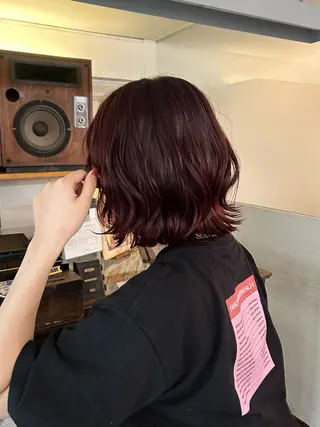 ミディアム ミユウ/ ワンカラーのヘアスタイル