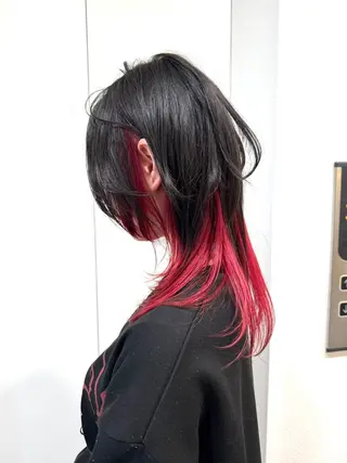 ミディアム カラー ハイトーン/レイヤー /ウルフ⭐️永田⭐️のヘアスタイル