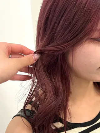 セミロング カラー Ami ブリーチ/ハイトーンのヘアスタイル