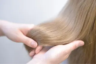 セミロング mei.所属・舟山 瑛太郎のヘアスタイル