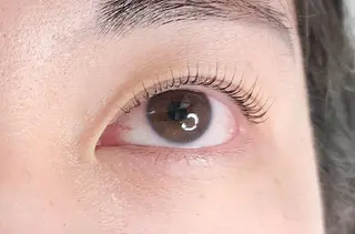 マツエク・マツパ ｃａｒｅ　ｓａｌｏｎ　ＬＩＴ所属・ｃａｒｅ　ｓａｌｏｎ LITのマツエク・マツパデザイン