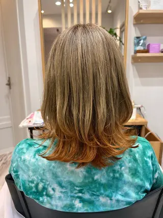 ミディアム カラー 渡部 未歩のヘアスタイル