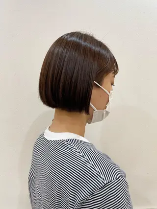 ショート カラー 内田温子大人女性 ハイライト、ボブのヘアスタイル