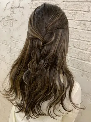 ロング 🇺🇸ハイライト特 化美容師🇺🇸漆沢のヘアスタイル