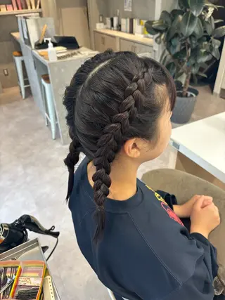 セミロング ヘアアレンジ 0円メンズカット 🫧大森明🫧のヘアスタイル