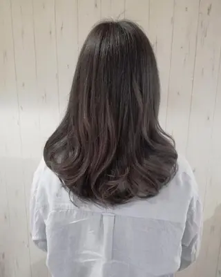 セミロング カラー 西川 敏夫のヘアスタイル