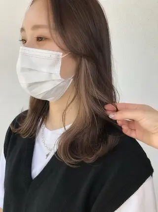 ミディアム カラー シンバヒナノ/パーマ レイヤーカット/ボブのヘアスタイル