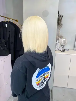 ショート カラー qulim所属・前橋 姫奈のヘアスタイル