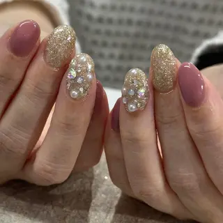 ネイル Lilly所属・木幡 ゆりのネイルデザイン