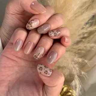 ネイル feliseey 〘フェリシー 〙のネイルデザイン