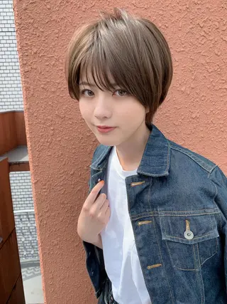 ショート カラー 大人可愛いヘア 大田のヘアスタイル