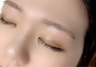 アイブロウ 韓国式まつ毛×眉毛専門店 WHITE LASH所属・槇山 唯の眉毛・アイブロウイメージ