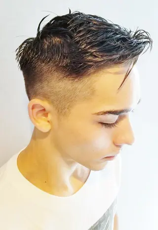 ショート メンズ パピヨンロゼ カラー特化/ブリーチのヘアスタイル