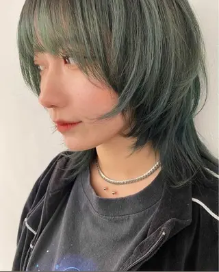 セミロング カラー 7Bridge所属・7Bridge 小西貫太のヘアスタイル