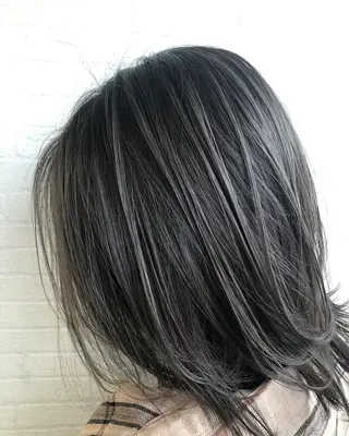 カラー インナーカラー👾 Chibiのヘアスタイル