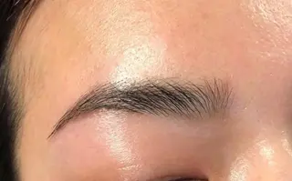 代表 MOMOの眉毛・アイブロウイメージ