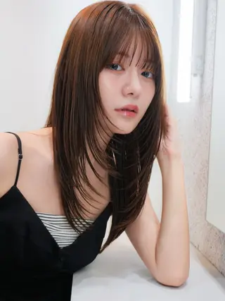 セミロング カラー 艶髪ブリーチ 永井竜也のヘアスタイル