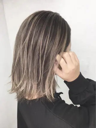 ミディアム まお♡レイヤーカット ×色っぽstyleのヘアスタイル