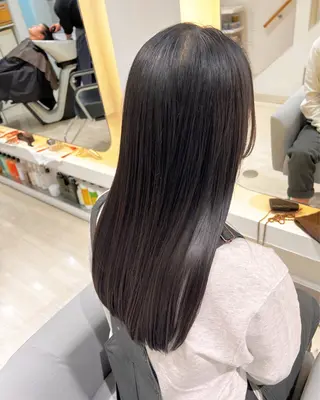 ミディアム カラー パーマ ヘアアレンジ メンズ 堀井 凌平のヘアスタイル