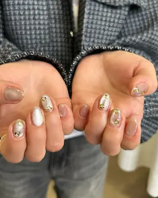 ネイル 山本 彩加のネイルデザイン