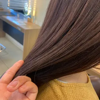 ミディアム カラー 髪質改善・酸性・ ストレート　Maruのヘアスタイル