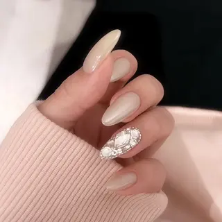 ネイル élu by Noriko 前原のネイルデザイン