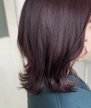 ミディアム roka ノゾミのヘアスタイル