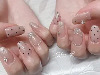 ネイル 芦辺 香奈のネイルデザイン