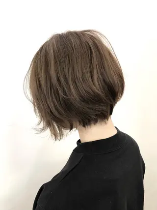 ショート カラー brace今里店店長 加井直樹のヘアスタイル