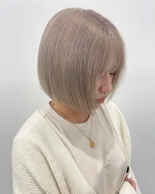 ショート カラー 纐纈 大和のヘアスタイル