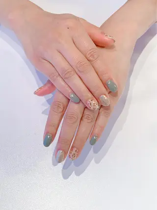 ネイル ダオン所属 yoshikoのネイルデザイン