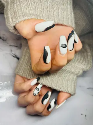 ネイル ☃️Nobody_ Renのネイルデザイン