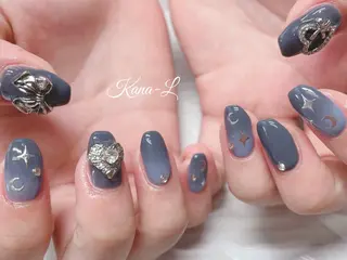 ネイル 芦辺 香奈のネイルデザイン