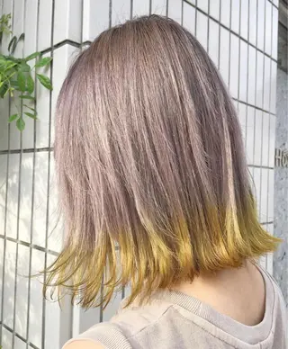 ショート カラー アダチ コウスケのヘアスタイル