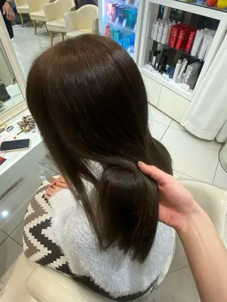 セミロング カラー 縮毛矯正 ゆきのヘアスタイル