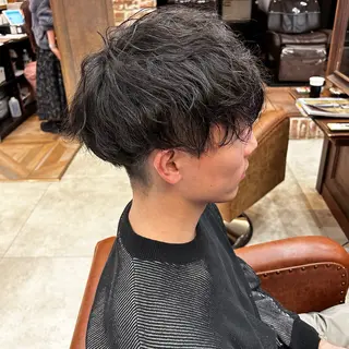 ショート パーマ メンズ 師岡 祐輔のヘアスタイル