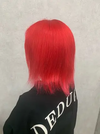 ミディアム ハイトーン・ブリーチ ムラ修正　八須　錬のヘアスタイル