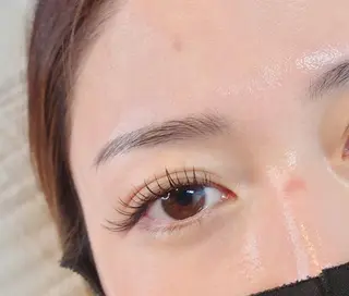 マツエク・マツパ NAZ eyelash&eyebrow by medical salon所属・NAZ 表参道 Tomokoのマツエク・マツパデザイン
