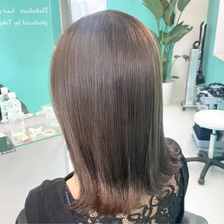 ミディアム カラー Natsuki🤍 透明感×艶カラー🫧のヘアスタイル
