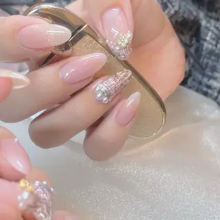 ネイル パラジェル認定サロン　ネイルケア&スパ　Lovin所属・Lovin _ryukaのネイルデザイン