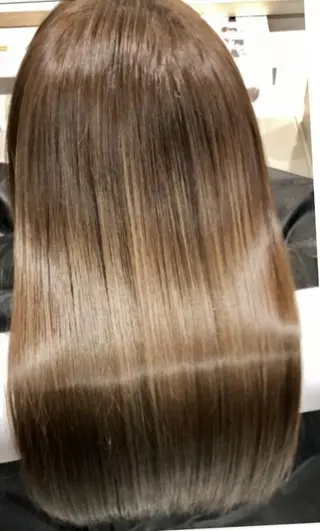 セミロング 寺島 伸のヘアスタイル