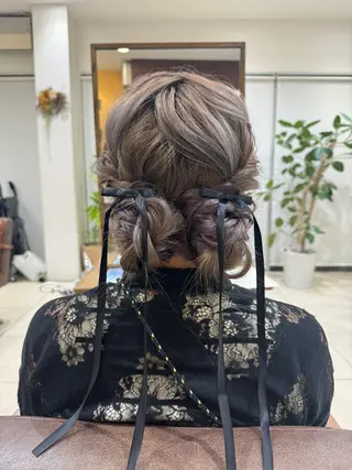 ロング NAVY 橋本心 縮毛矯正のヘアスタイル