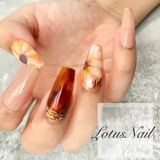 ネイル Lotus Nailのネイルデザイン