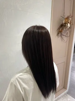 ロング 小林 篤滋郎のヘアスタイル