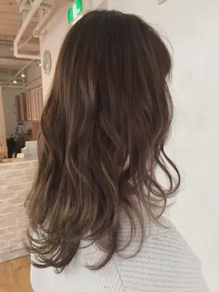 セミロング カラー ヘアアレンジ ハットリ /北習志野のヘアスタイル