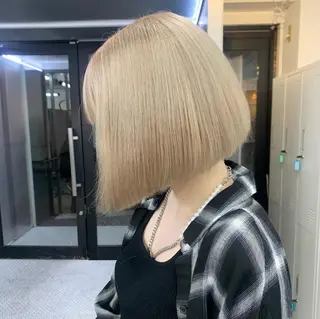 ショート カラー ヘアアレンジ ハイトーン/美髪矯正 🍃大江拓実のヘアスタイル