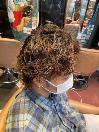 パーマ 👑派手髪/カット 👑ANRYのヘアスタイル