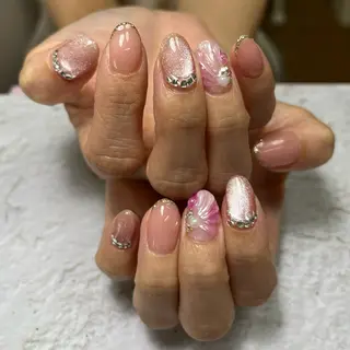 ネイル ♛ Meliaのネイルデザイン